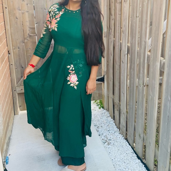 Ready to wear two-piece Indian palazoo set - Picture 1 of 1